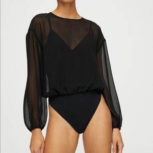 Aritzia Wilfred Bodysuit Blouse